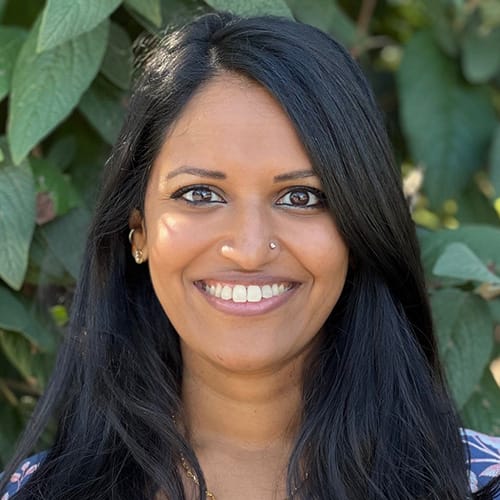 Dr. Sindumani Manoharan, Gaithersburg Veterinarian